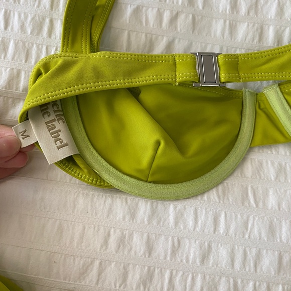 Belle the Label Oracle bikini M and L - Picture 4 of 5